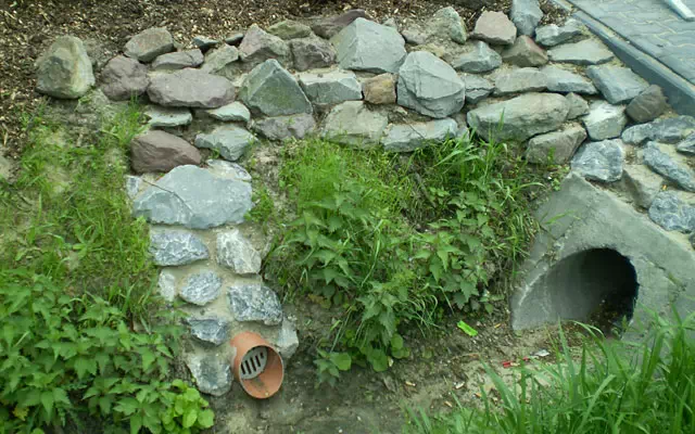 Teich Garten Entwässerung und Drainagen